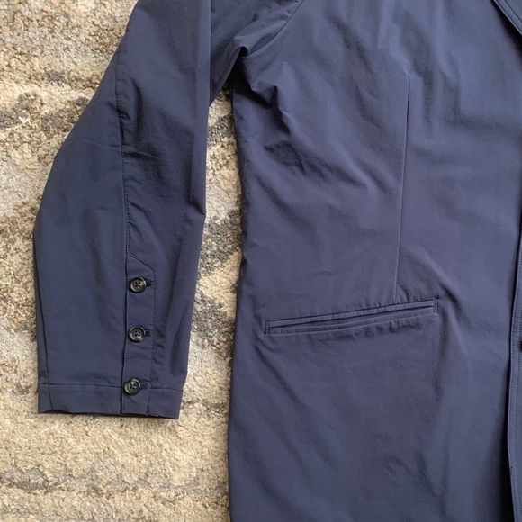 Williams & Kent Navy Travel Blazer XL - Picture 4 of 8